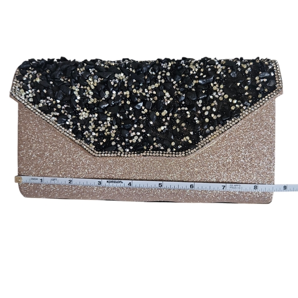 Shungite and Crystal Clutch - Picture 8 of 10